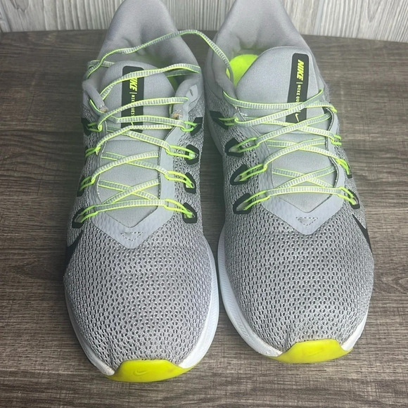 Men Nike Quest Grey/Neon Green Size 10.5 main image 5